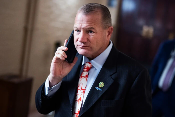 Союзники Трампа розбігаються: ще один конгресмен-республікаць йде у відставку