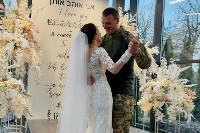 Українка побачила по телевізору італійського добровольця, розшукала його, а через рік пара зіграла весілля