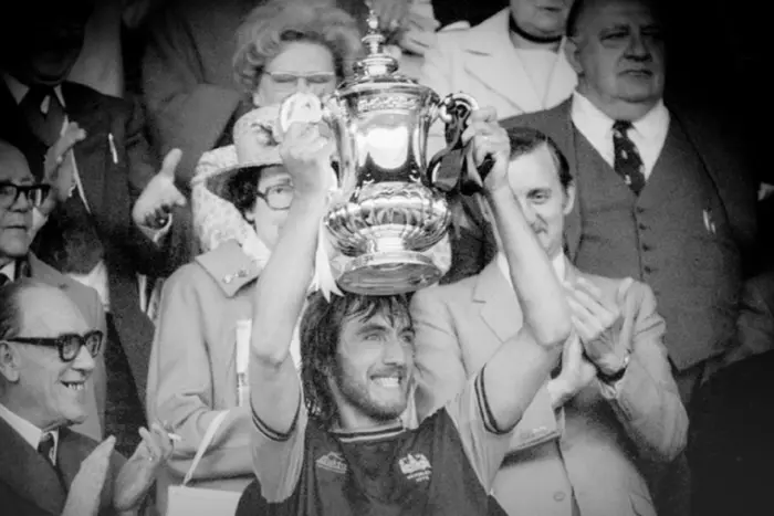 Пішов з життя легендарний англійський футболіст