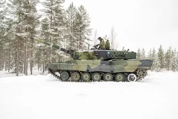 Фінляндія та Велика Британія проводять військові навчання поблизу кордону з РФ