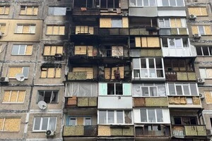 Жителі Дарниці оговтуються після однієї з наймасштабніших повітряних атак ворога (фото)