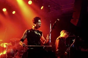 Посол Тайваню у Фінляндії заспівав зі своїм гуртом на фестивалі в Гельсінкі (відео)