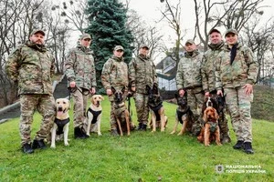За 11 місяців роботи кінологи зі своїми помічниками відпрацювали 130 викликів
