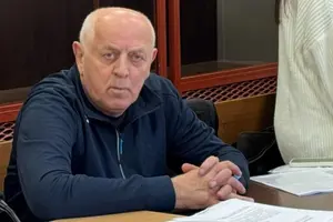 Суд звільнив з-під варти батька детектива НАБУ Магамедрасулова