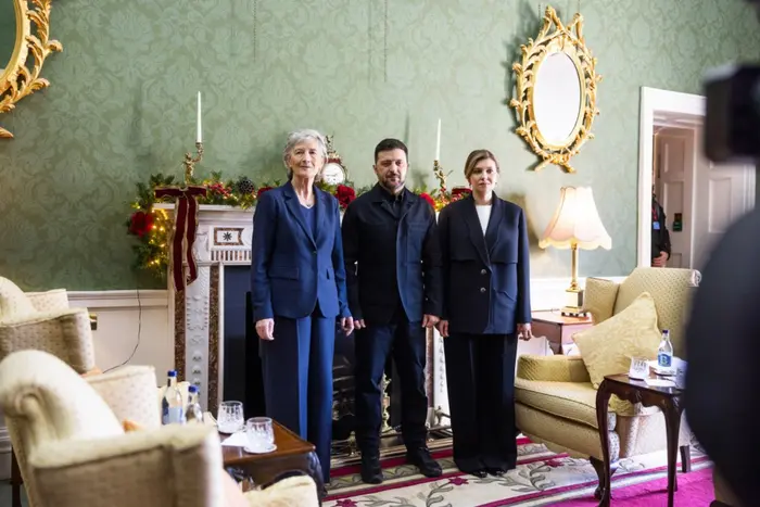 Зеленський й перша леді зустрілися з президенткою Ірландії