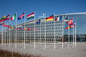 НАТО готує «план Б» на випадок провалу мирних переговорів