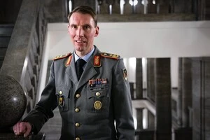 Фройдінг зазначив, що адміністрація президента Трампа не надала німецьким партнерам жодного попередження про це рішення