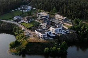 Позов Олександра Шевцова про те, що берег річки Тетерів незаконно забудовують, розглянув суд