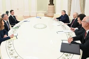 Вражаюча вечеря та незабутня екскурсія Москвою. Як американці «випрошували» мир у Путіна