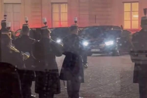 Таран показала кадри з палацу Макронів