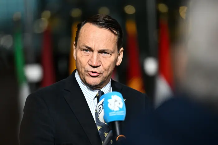 Сікорський: Рада НАТО-Росія більше не існує