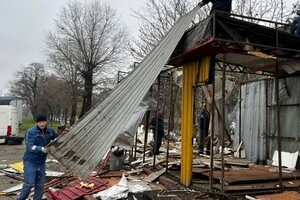 Демонтаж МАФів на Борщагівці 