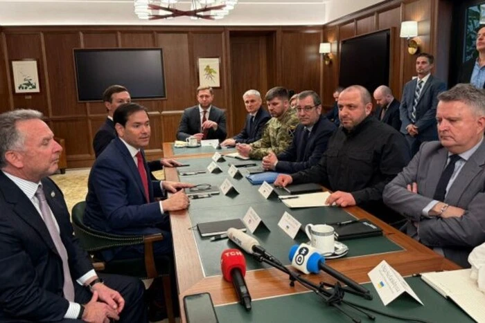 AP: Віткофф і Кушнер зустрінуться з Умєровим у Маямі