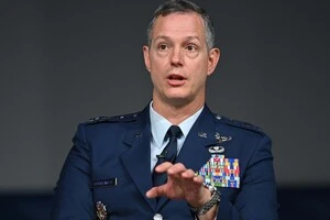 Гринкевич закликає готуватися до гібридних загроз