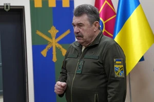 Одіозного ексміністра Кузьмука після скандалу звільнили з посади радника командувача Сил ТрО