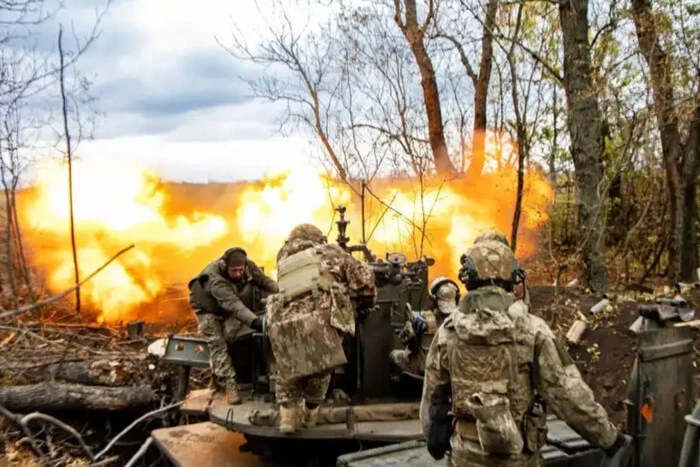 Україна вступає в період важких оборонних боїв: розвідка попереджає про загрози без прогресу на переговорах