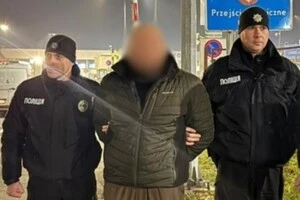 Житомирянина, який переховувався за кордоном, екстрадували до України