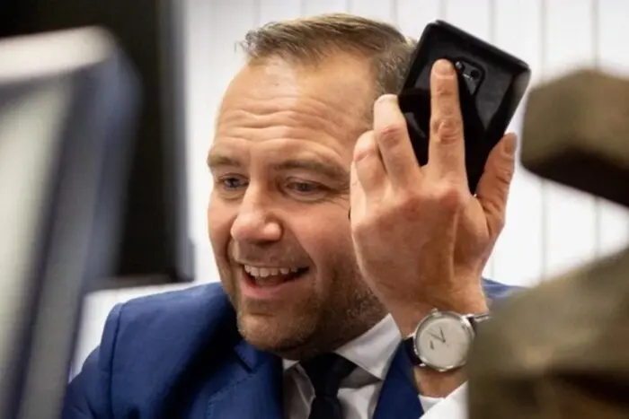 Деньги не пахнут. За чей счет гуляет президент Польши