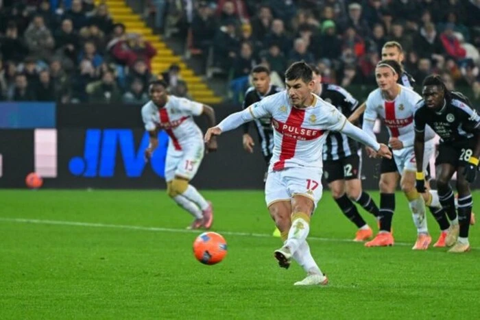 Маліновський вдруге в сезоні відзначився голом у Серії А