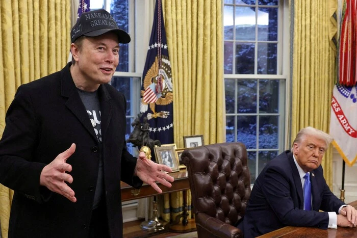 Трамп обурився через штраф ЄС на соцмережу Маска