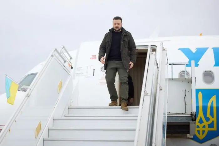 Зеленський прибув до Риму