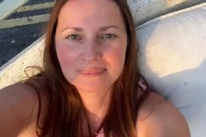 Наталі Рей викрала піно нуар на $40 тис.