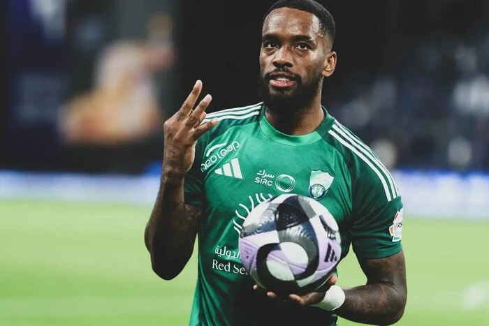 Поліція затримала футболіста збірної Англії, який вдарив головою відвідувача бару