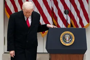 Радикалізм документа дещо нівелюється чисельними згадками імені Президента Трампа