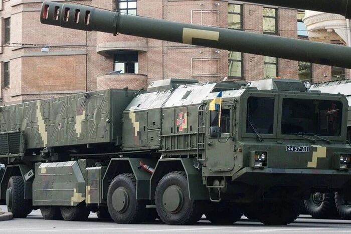 Президент: Україна почала застосовувати балістичні ракети «Сапсан»