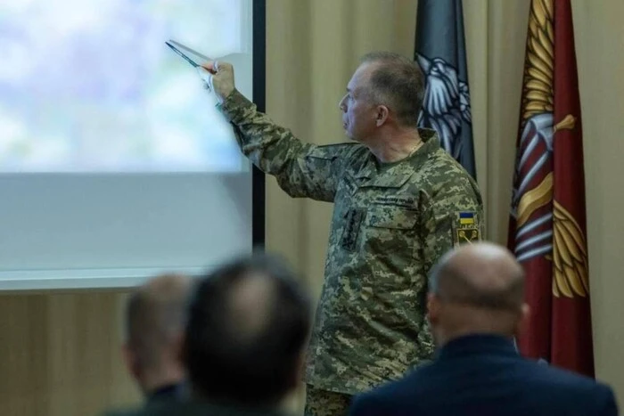 Ситуація на фронті. Сирський звернувся до ЗМІ та українців