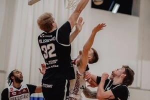 Назарій Кулішенко відіграв 13 хвилин, набрав 3 очки, зібрав 4 підбирання