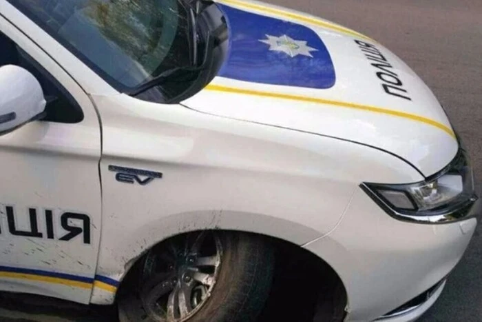 У Прилуках поліцейський автомобіль збив двох пішоходів, загинула дитина