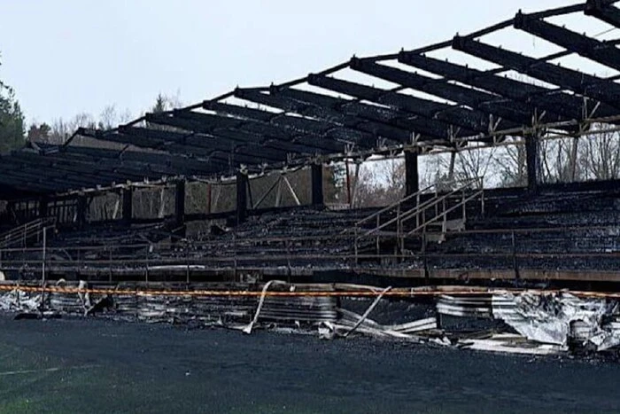 У Фінляндії розгнівані школярі спалили трибуну на стадіоні клубу «Хака»