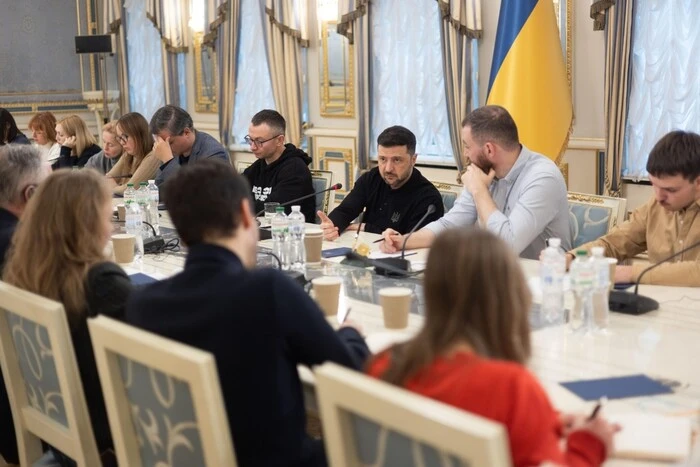 Мирна угода, доля Донбасу, ЗАЕС, вибори... Тепер на Україну тиснуть не лише США