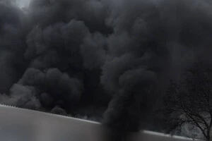 Росіяни атакували безпілотниками спортивну школу в Шостці