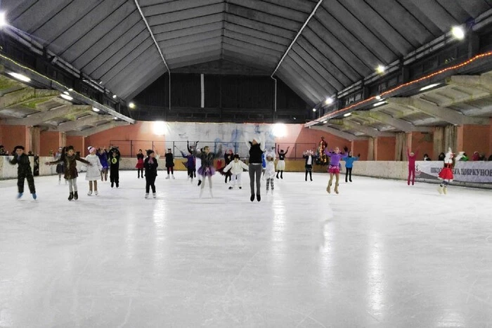 На сайті Київради з’явилась петиція щодо збереження ковзанки «Крижинка»