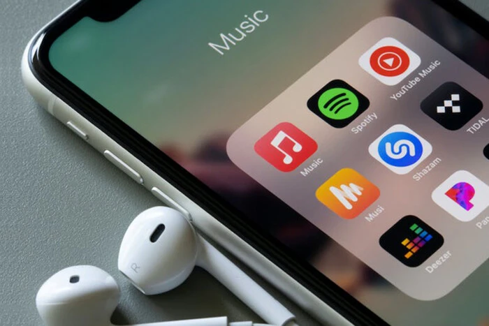 Музичні стримінги блокуватимуть російських виконавців за рішенням РНБО