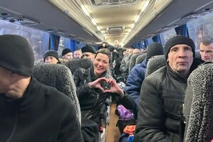 Лукашенко помилував 123 ув’язнених. Серед них – лауреат Нобелівської премії