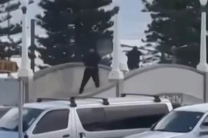 Теракт у Сіднеї під час Хануки: стрілками виявилися батько та син