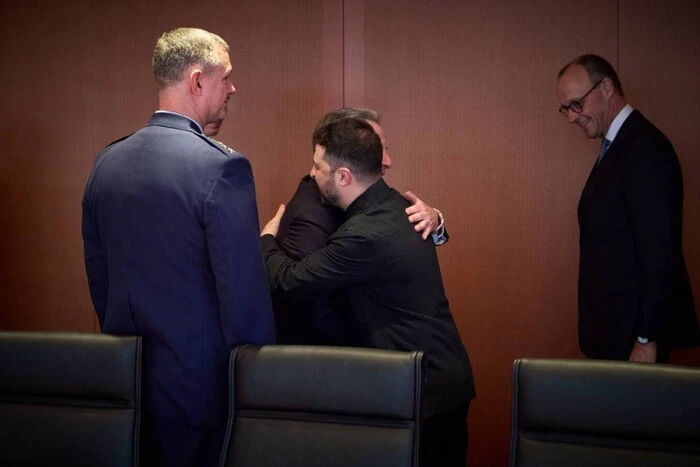 Чи можливий мир до Різдва? Bild аналізує «вирішальні переговори» в Берліні