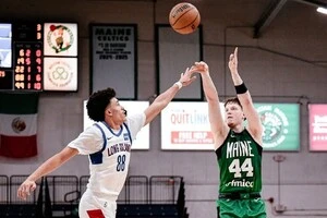 Шульга набрав 16 очок, 3 підбирання, 8 передач і 3 перехоплення за 38 хвилин на майданчику