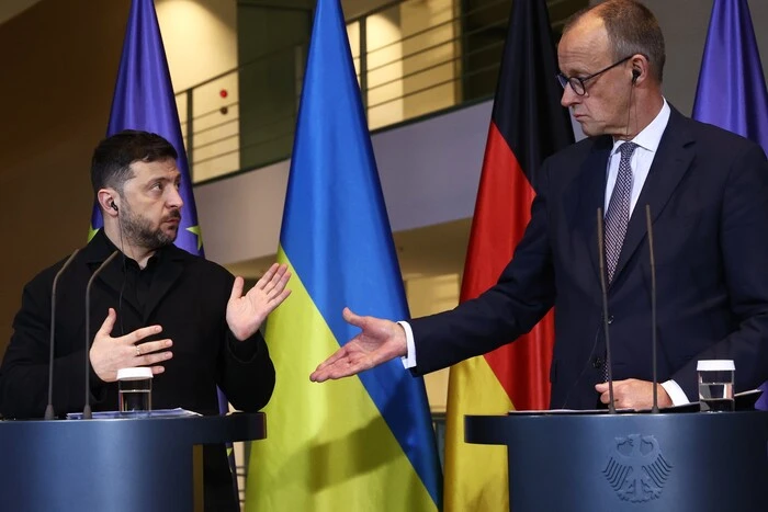 «Трупи НАТО та ЄС»: під час виступу Зеленського в Німеччині стався конфуз із перекладом