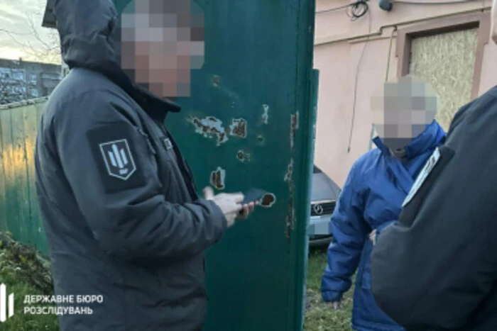 ДБР викрило схему з «паперовими» військовими та фейковими виплатами на 15,5 млн грн