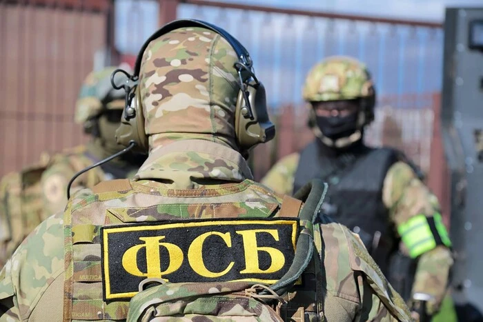 Пішов з тюрми до ЗСУ і зрадив. Суд ухвалив вирок штурмовику, який злив ФСБ геолокацію військових і підпалив авто