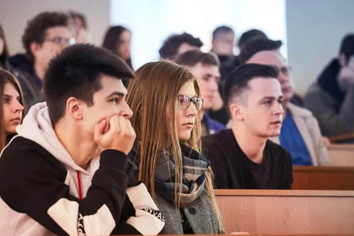 Міносвіти назвало показники вступу чоловіків 25+ у 2025 році