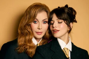 Дві співачки воскресили хіт, якому понад 30 років