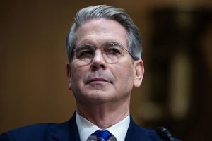 Бессент: США готують нові санкції щодо РФ. Ми будемо готові запровадити їх вже наступного тижня