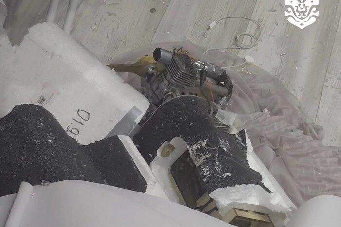 В Одесі в житлову багатоповерхівку влетів безпілотник