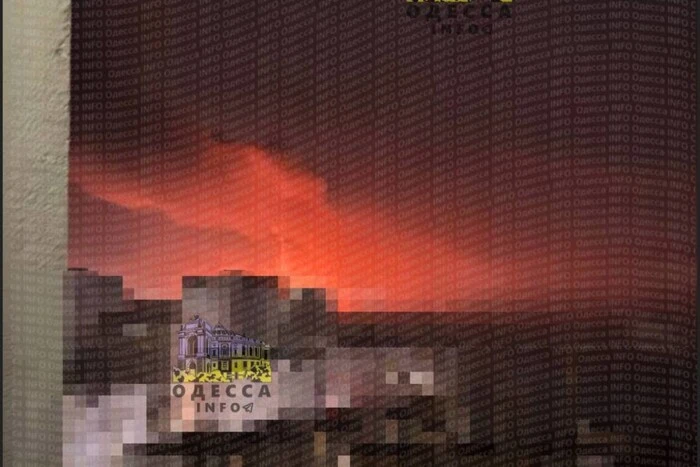 Росія атакує Одесу безпілотниками: почало зникати світло