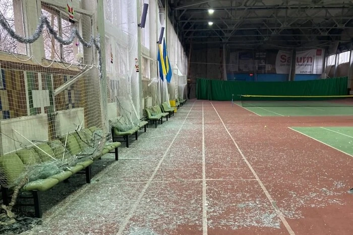 У Черкасах внаслідок обстрілу було пошкоджено легкоатлетичний об'єкт